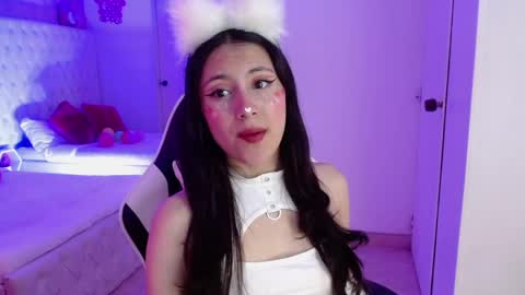 Snapshot of spicy__scarlett chatting on 04-05-26, 01:30 scarlett online show from 04-05-26, 01:30