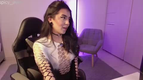 Snapshot of spicy_ana chatting on 07-19-26, 07:39 spicy_ana online show from 07-19-26, 07:39