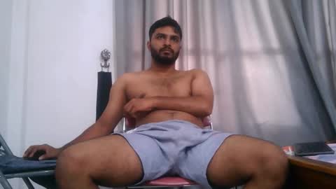 Snapshot of spicybuoy chatting on 11-17-25, 05:35 spicybuoy online show from 11-17-25, 05:35