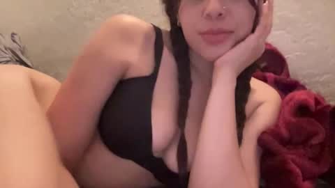 Snapshot of spicypiscesxoxo chatting on 06-09-26, 02:34 spicypiscesxoxo online show from 06-09-26, 02:34