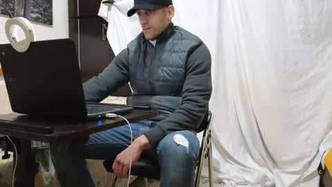 Marco. When Im offline you can view premium content in bio online show from 01-30-25, 04:24