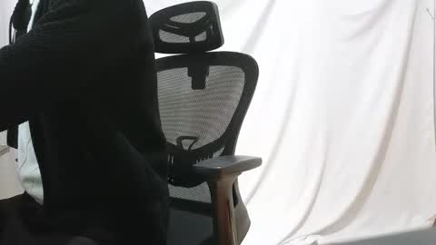 Marco. When Im offline you can view premium content in bio online show from 12-01-25, 08:58