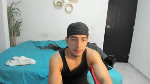 Snapshot of spider_master77 chatting on 04-07-26, 11:48 spider master online show from 04-07-26, 11:48