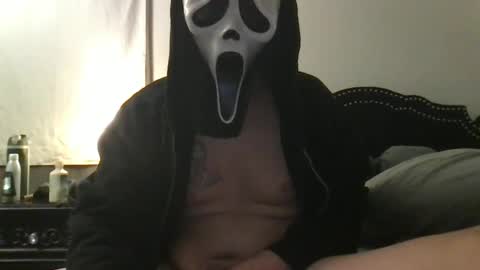 Snapshot of spiderspunk_172 chatting on 12-19-24, 02:23 Ghost Face666 online show from 12-19-24, 02:23
