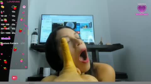 EVA online show from 05-05-26, 11:57