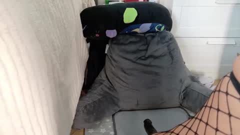 Snapshot of spikedbella chatting on 02-21-25, 09:43 SpikedBella Same on all socials and OF online show from 02-21-25, 09:43