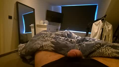 spiker90579420 online show from 12-31-24, 09:21