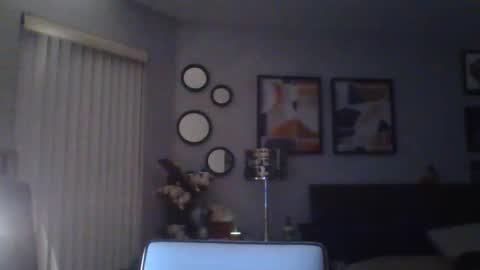 Rose online show from 12-23-25, 03:59