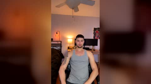 Snapshot of splash8x chatting on 03-19-26, 04:44 Splash8x online show from 03-19-26, 04:44