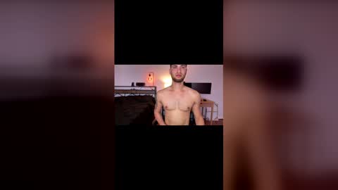 Snapshot of splash8x chatting on 04-09-26, 02:44 Splash8x online show from 04-09-26, 02:44