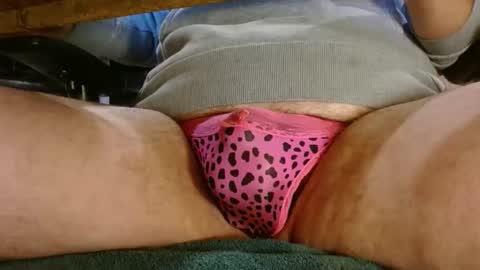 Snapshot of splash_w chatting on 11-06-25, 03:57 Splash Man online show from 11-06-25, 03:57