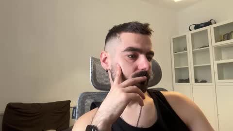 Snapshot of split_manager chatting on 03-16-26, 01:26 split_manager online show from 03-16-26, 01:26