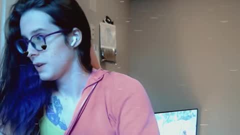 Snapshot of spooky_ghost_girl chatting on 02-14-26, 06:59 Transghostgirl online show from 02-14-26, 06:59