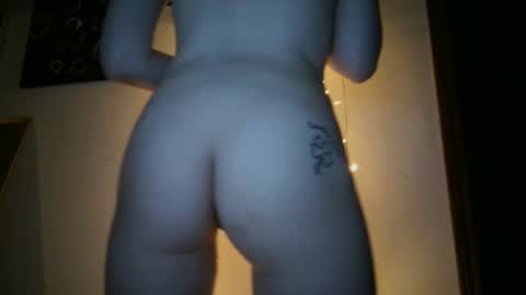 Snapshot of spookybarbiegirl chatting on 01-29-25, 01:16 spookybarbiegirl online show from 01-29-25, 01:16