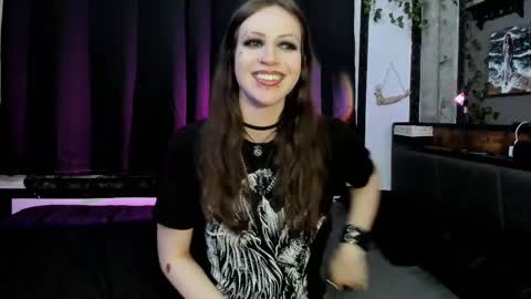 Snapshot of spookysage chatting on 02-22-25, 03:01 Sage online show from 02-22-25, 03:01