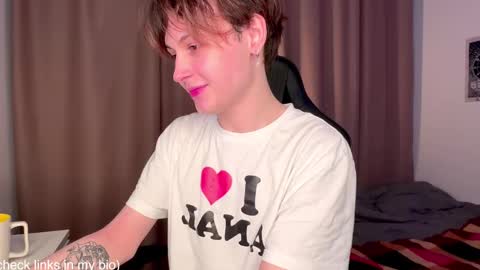 your baby online show from 01-22-25, 01:32