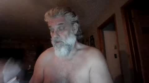 spyceytrucker77 online show from 10-01-25, 04:40