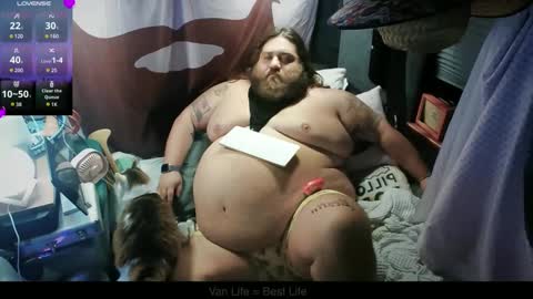 Snapshot of squeaks724 chatting on 12-18-24, 05:59 Your Pal Squeaks online show from 12-18-24, 05:59