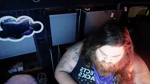 Snapshot of squeaks724 chatting on 01-23-25, 05:24 Your Pal Squeaks online show from 01-23-25, 05:24