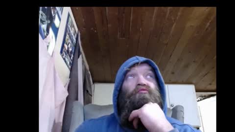 Snapshot of squegly chatting on 01-10-25, 08:40 Bryan online show from 01-10-25, 08:40