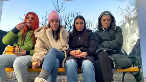 My name is Maya Lush is activeThere are legends that in this room all your wishes can come true  Private is Open online show from 01-02-25, 09:22