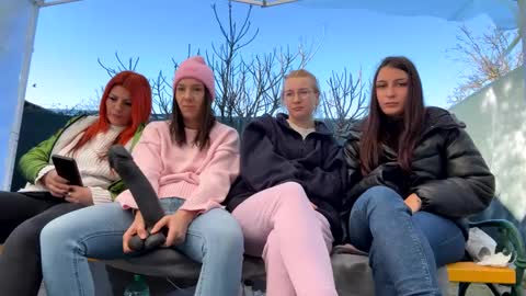 My name is Maya Lush is activeThere are legends that in this room all your wishes can come true  Private is Open online show from 01-19-25, 09:55