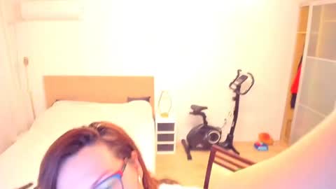 Kim online show from 05-14-26, 05:53