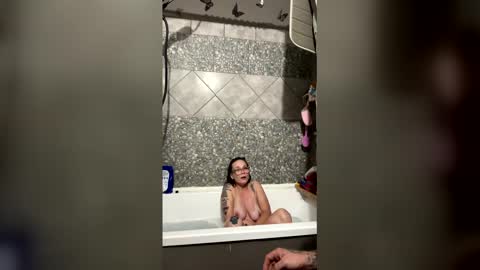 squirtingstar69 online show from 04-11-26, 02:49