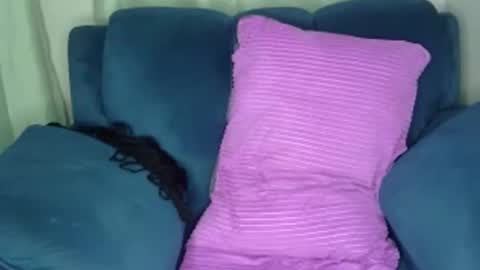 Snapshot of squirtqueen333 chatting on 12-08-24, 06:28 shana online show from 12-08-24, 06:28