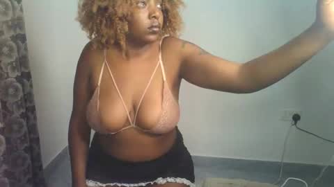 Sexy muna online show from 05-31-26, 07:04