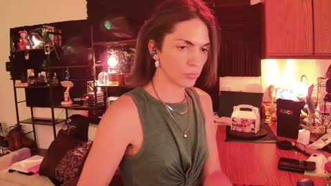 Earthling Gurl Michelle Allergy online show from 07-13-26, 03:31