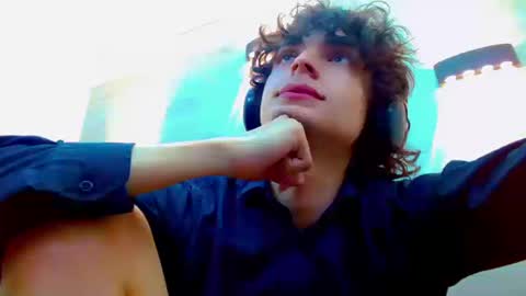 ethan online show from 09-10-25, 02:39