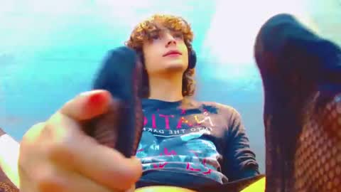 ethan online show from 09-16-25, 02:18