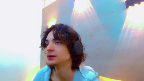 ethan online show from 10-06-25, 02:25