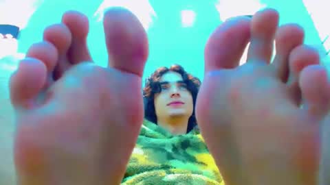 ethan online show from 10-25-25, 03:07