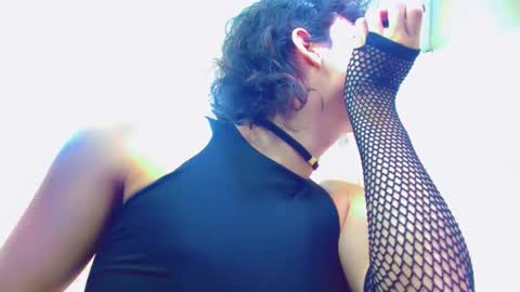 ethan online show from 11-30-25, 01:59