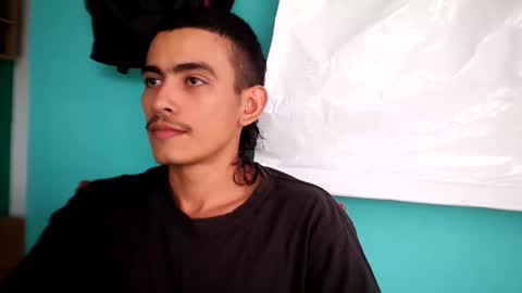 Snapshot of srcejotas chatting on 02-16-26, 09:33 sorry mom online show from 02-16-26, 09:33