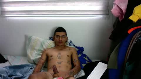 Snapshot of srcejotas chatting on 03-30-26, 04:19 sorry mom online show from 03-30-26, 04:19