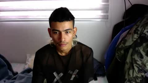 Snapshot of srcejotas chatting on 04-02-26, 03:42 sorry mom online show from 04-02-26, 03:42