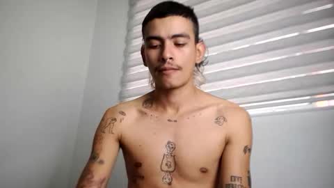 Snapshot of srcejotas chatting on 04-15-26, 02:57 sorry mom online show from 04-15-26, 02:57