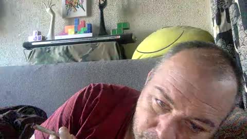 srekos38 online show from 02-12-25, 08:27