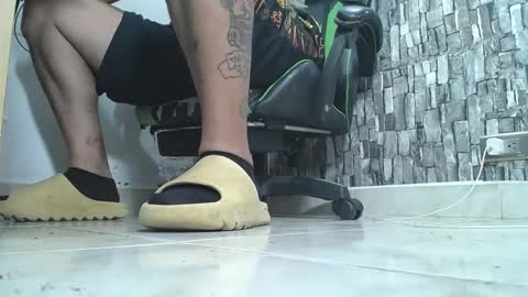 sr master cum its my old account online show from 10-08-25, 03:04