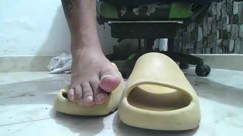 sr master cum its my old account online show from 06-19-26, 06:40