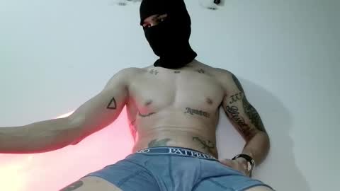 Snapshot of srghost333 chatting on 03-14-26, 03:45 srghost333 online show from 03-14-26, 03:45