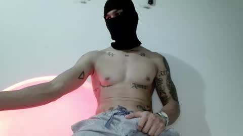 Snapshot of srghost333 chatting on 03-18-26, 04:37 srghost333 online show from 03-18-26, 04:37