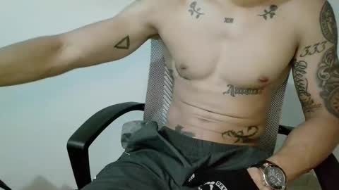 Snapshot of srghost333 chatting on 04-05-26, 03:04 srghost333 online show from 04-05-26, 03:04