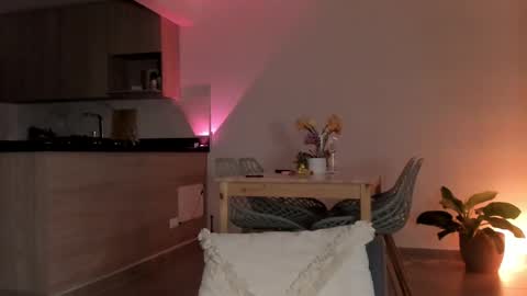 Sophie 3 online show from 03-02-25, 01:58