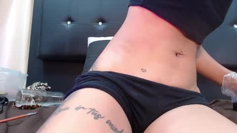 .          . online show from 05-01-26, 03:27