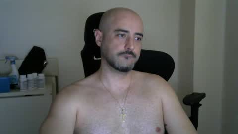 Snapshot of srtramposo chatting on 07-21-26, 12:29 srtramposo online show from 07-21-26, 12:29