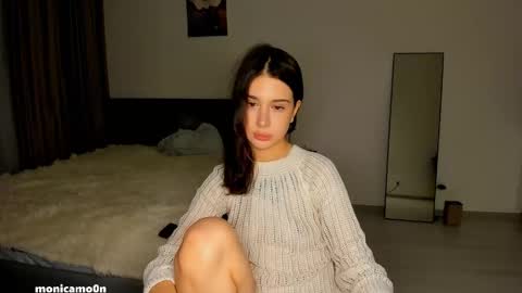 Snapshot of ssash1mii chatting on 12-05-24, 04:12 Hey guys i miss you so much online show from 12-05-24, 04:12